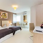 Liburnum 4* زادار