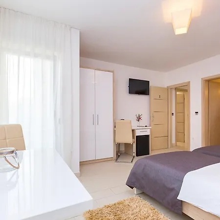 Liburnum Oda ve Kahvaltı Zadar