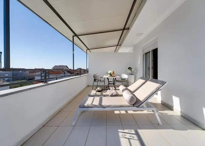 Liburnum לינה וארוחת בוקר 4*