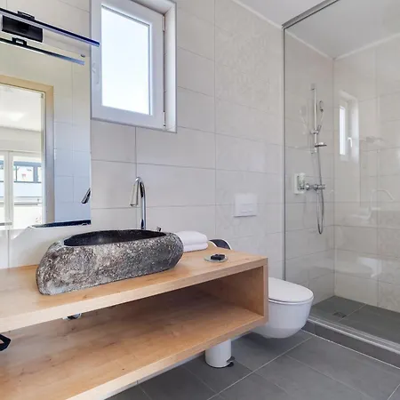 Liburnum Bed & Breakfast 4*