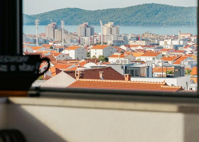 리부르넘 자다르